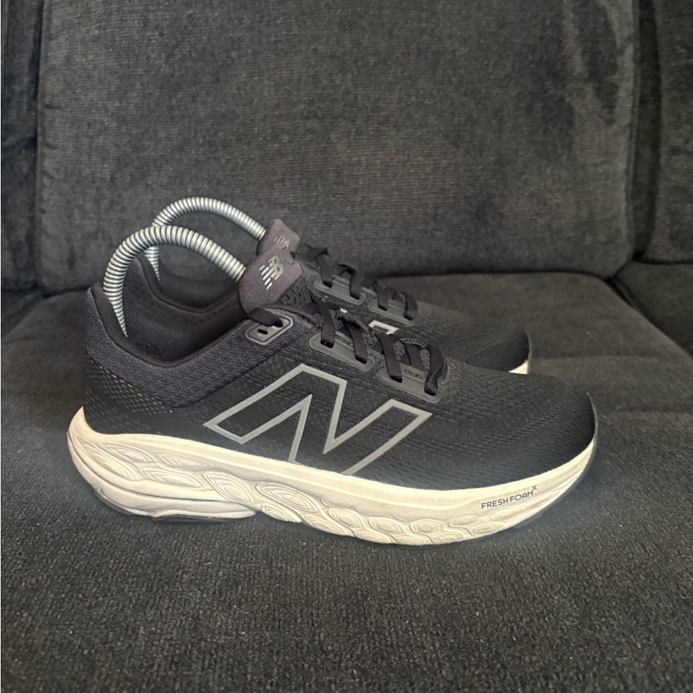New Balance 860 v14 Running Shoes Womens Size 6.5 Sneakers Athletic Walking Gym
